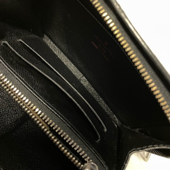 Louis Vuitton Epi Demi Lune Zip Coin Purse - Picture 6 of 9